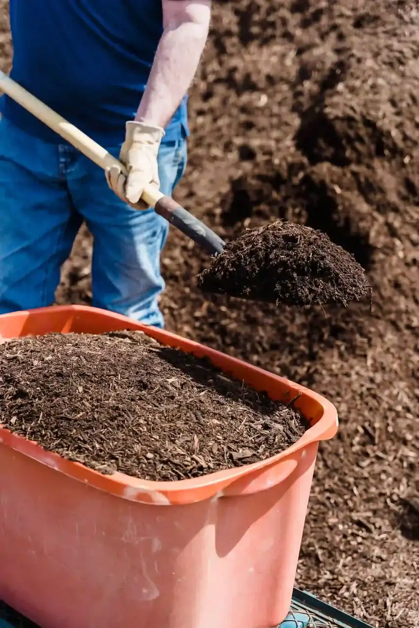 Commercial Mulching and Top Dressing Services